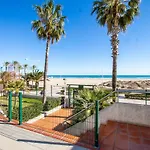 Espacio 8 - Primera Linea De Playa